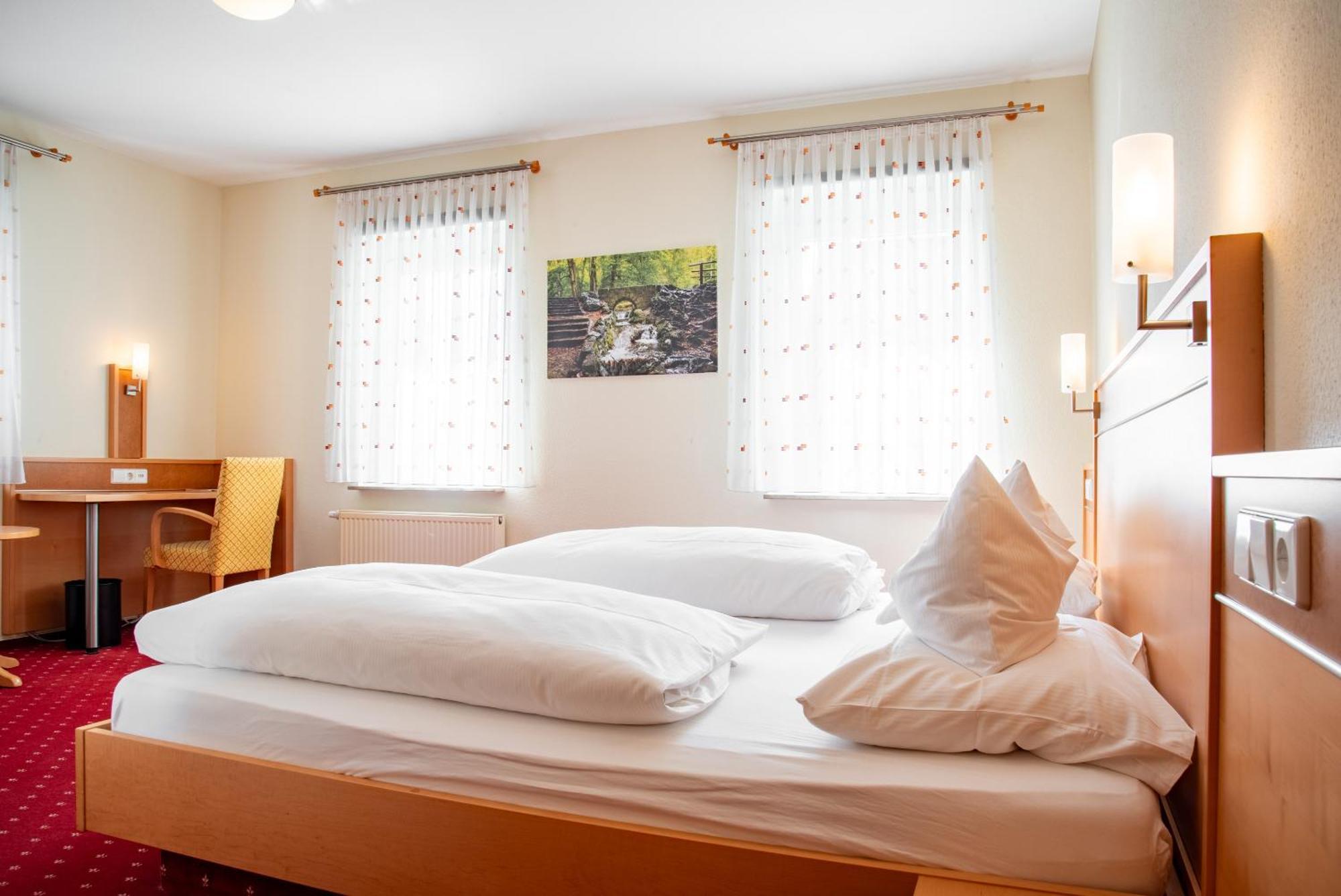 Hotel & Restaurant Post Laichingen Εξωτερικό φωτογραφία