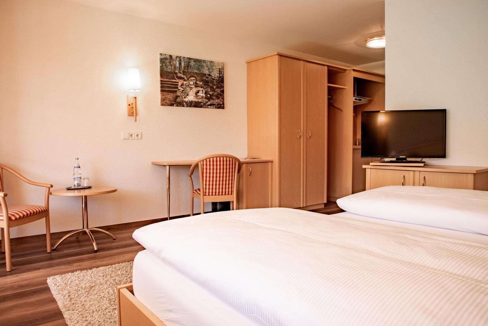 Hotel & Restaurant Post Laichingen Εξωτερικό φωτογραφία